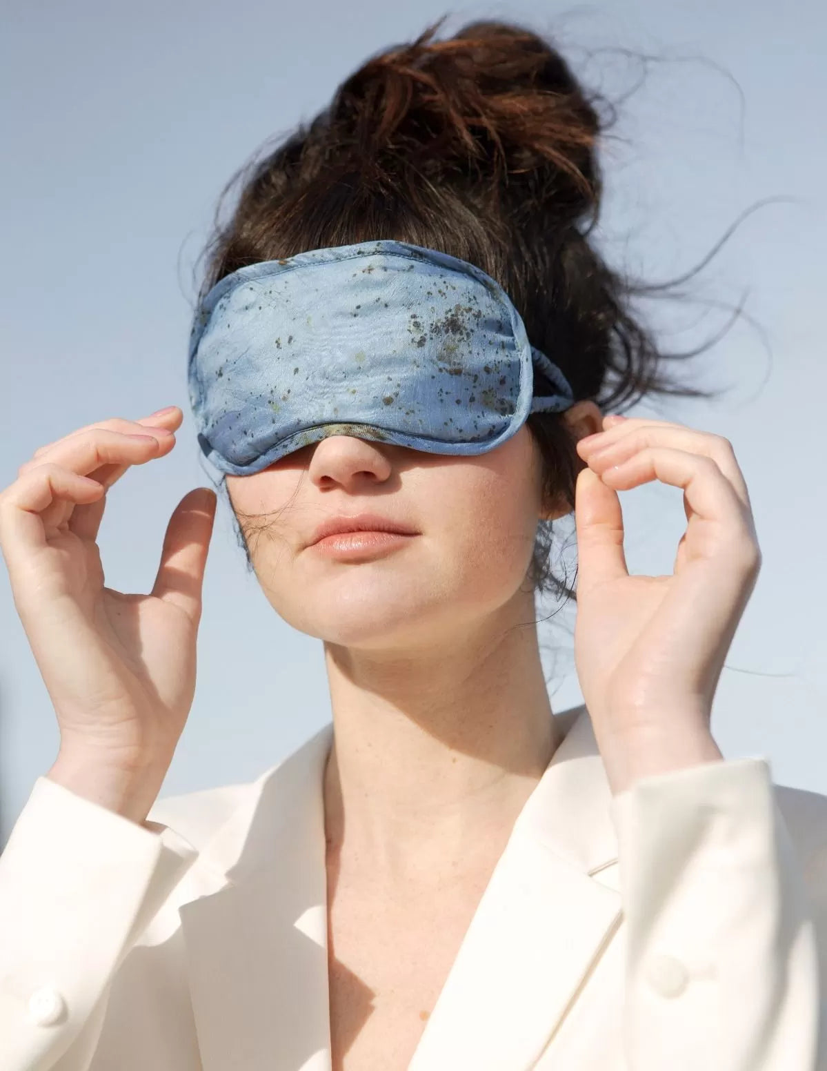 Holistic online silk mask