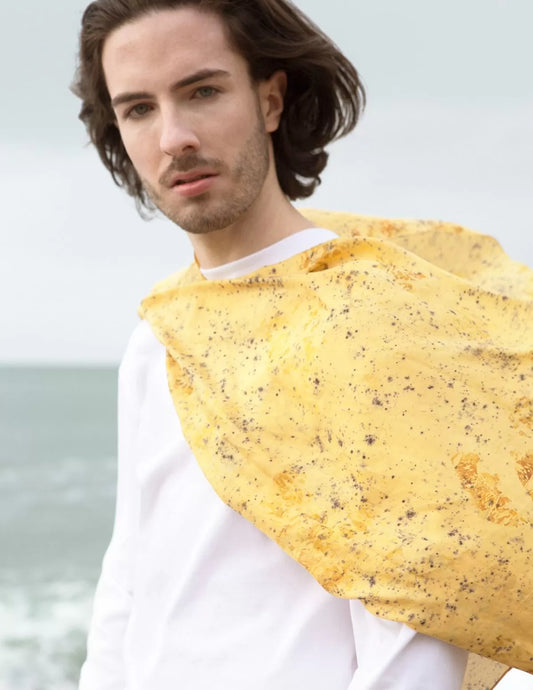 Echarpe en soie bio Chardonneret - nimboo.fr